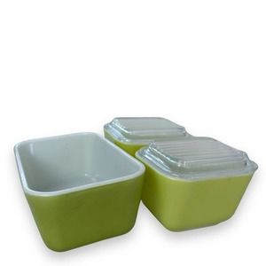 Pyrex Fridgie Refrigerator Dish Verde 5 pc Set Yellow 501 Green 502 Vintage lids